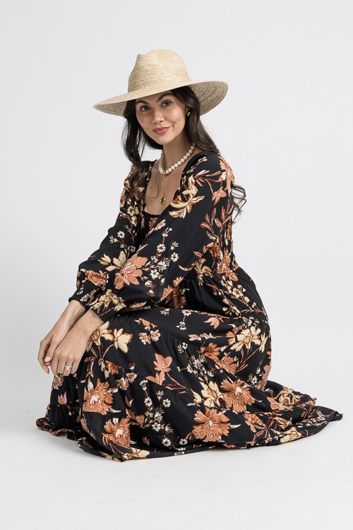 Gabriella Floral Maxi, Black - 4K7A7072- (8).jpg